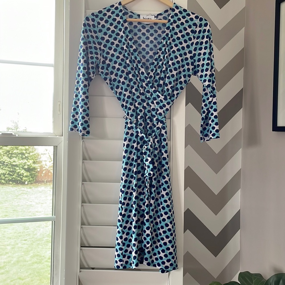 Leota: The perfect wrap dress
